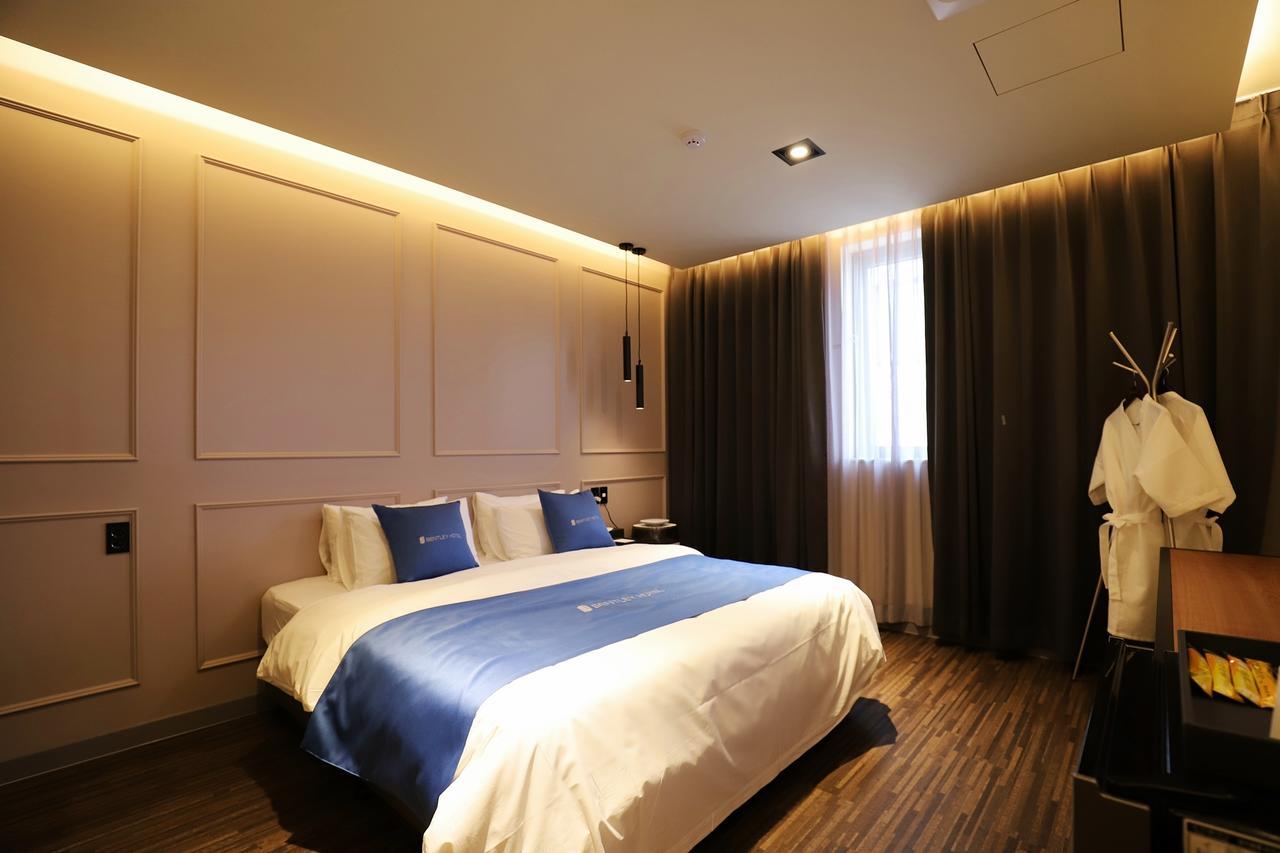 Chuncheon Hotel Bentley Zewnętrze zdjęcie