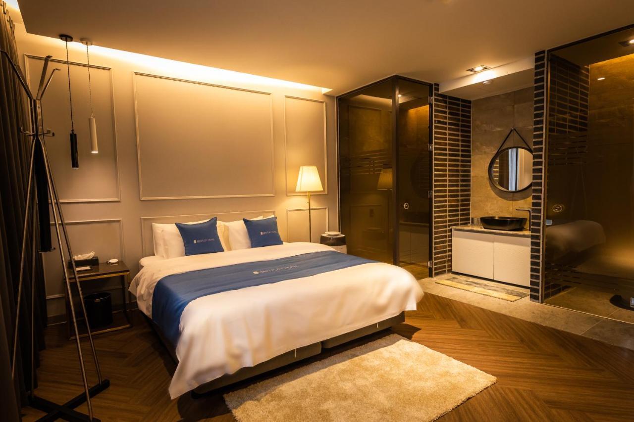 Chuncheon Hotel Bentley Zewnętrze zdjęcie