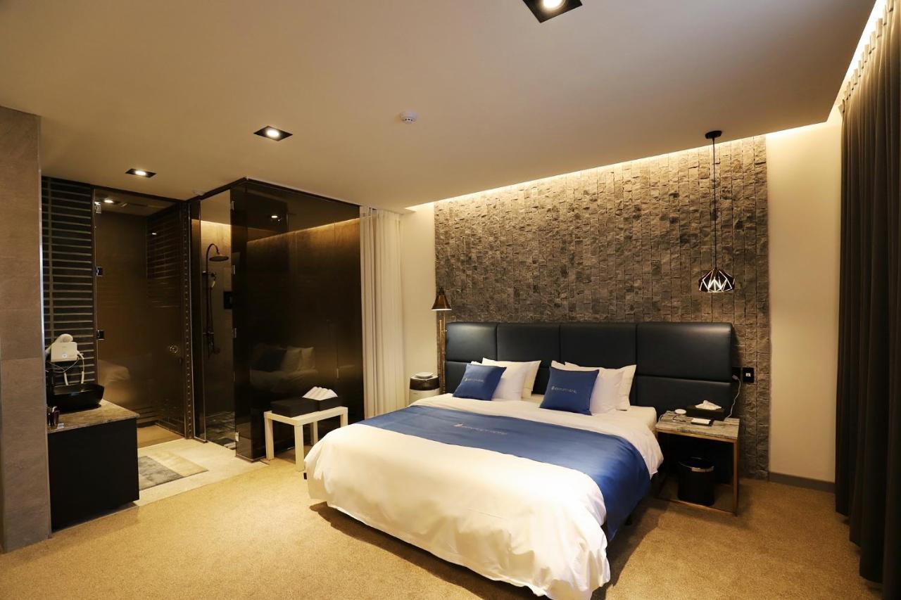 Chuncheon Hotel Bentley Zewnętrze zdjęcie